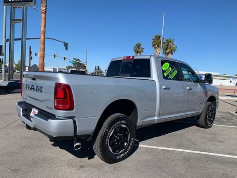 Used 2026 RAM 2500 Laramie AWD/4WD image 7