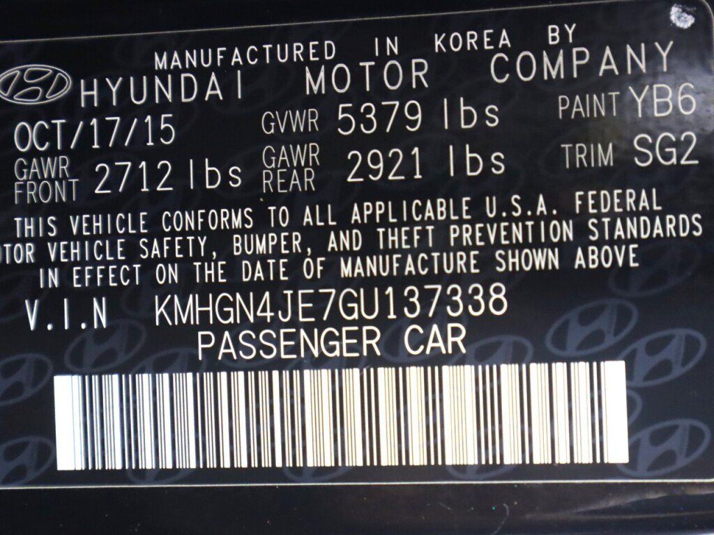 Used 2016 Hyundai Genesis 3.8 RWD image 41