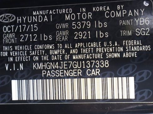 Used 2016 Hyundai Genesis 3.8 RWD image 41