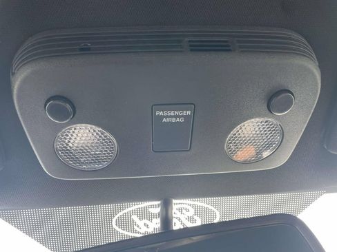 Used 2016 Ford Mustang Coupe RWD image 26