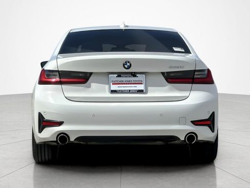 Used 2020 BMW 330i Sedan w/ Driving Assistance Package image 4