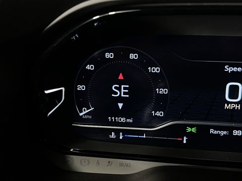 Used 2024 GMC Yukon XL Denali image 19