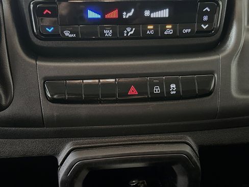 Used 2023 RAM ProMaster 2500 FWD image 22