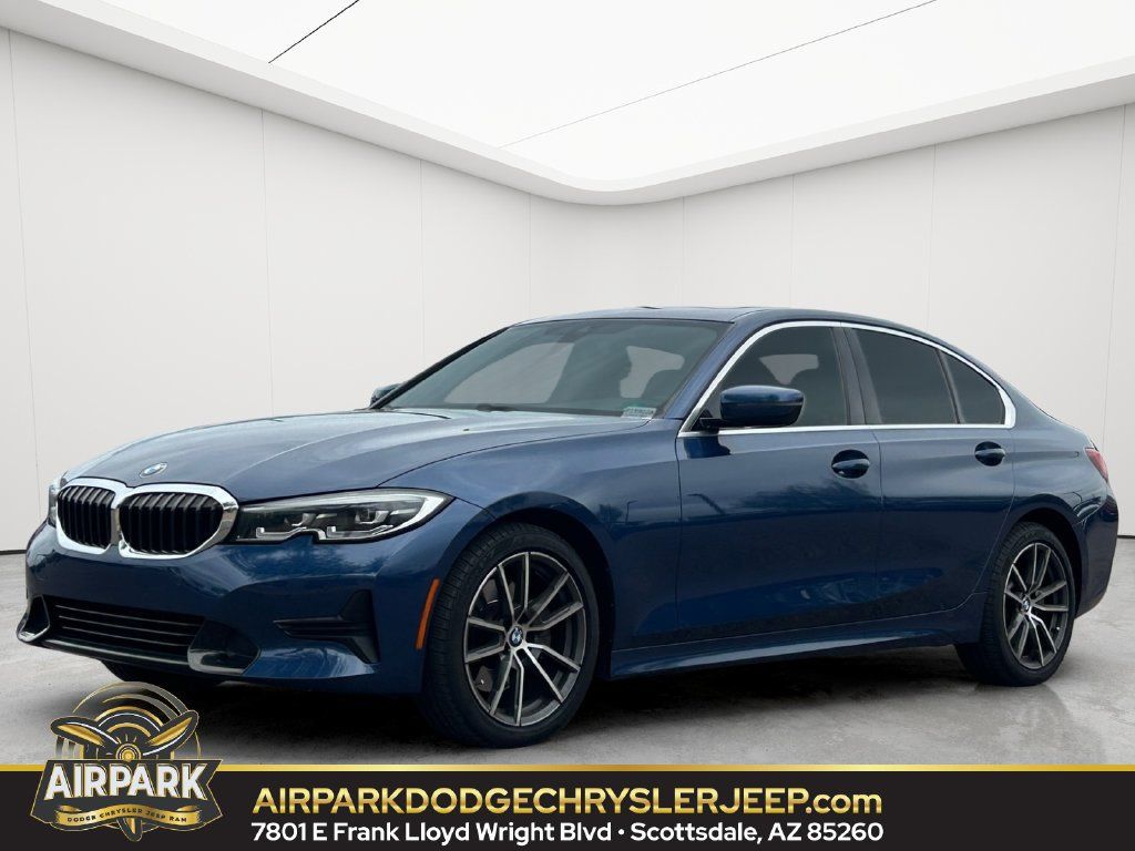 Used 2022 BMW 330i Sedan w/ Driving Assistance Package RWD image 1