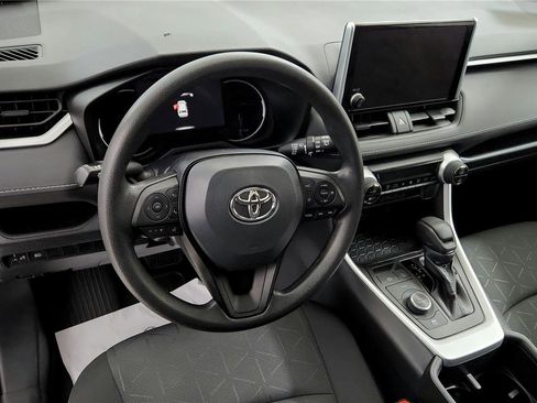 Certified 2023 Toyota RAV4 XLE w/ Convenience Package image 24