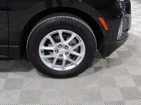 Used 2024 Chevrolet Equinox LT image 43
