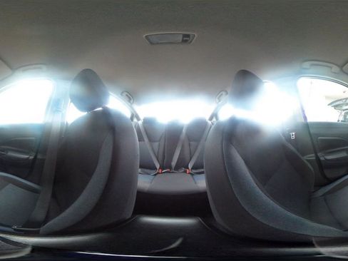 Used 2025 Nissan Versa SV image 42