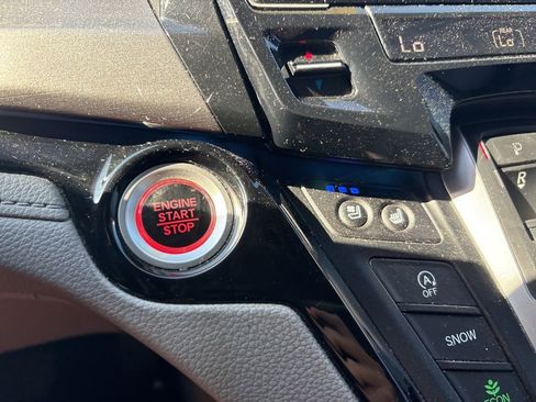 Used 2019 Honda Odyssey Elite image 7