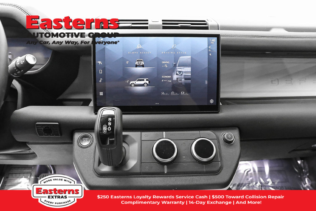 Used 2025 Land Rover Defender 110 S AWD/4WD image 13