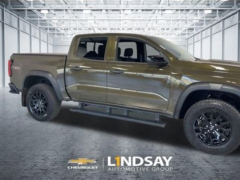 Used 2023 Chevrolet Colorado Trail Boss w/ LPO, Flex Utility Package image 3
