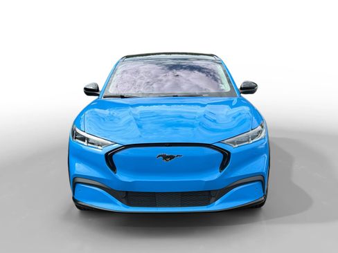 Used 2022 Ford Mustang Mach-E Premium RWD image 8