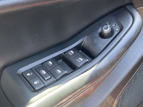 Used 2023 Jeep Grand Cherokee L Laredo w/ Luxury Tech Group I AWD/4WD image 50