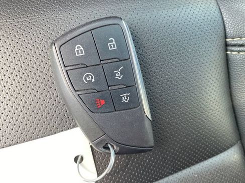 Certified 2024 GMC Yukon SLT AWD/4WD image 25
