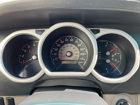 Used 2005 Toyota 4Runner SR5 image 27