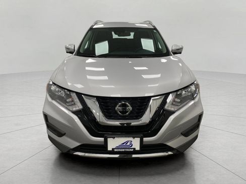 Used 2019 Nissan Rogue SV w/ Premium Package AWD/4WD image 11