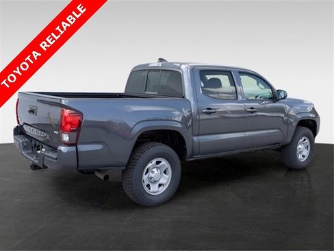 Used 2021 Toyota Tacoma SR image 9
