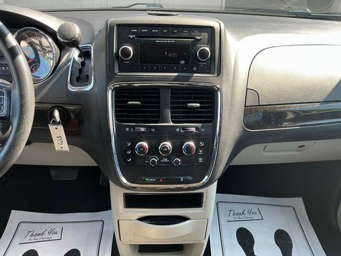 Used 2015 Dodge Grand Caravan SE w/ Quick Order Package 29E SE FWD image 22