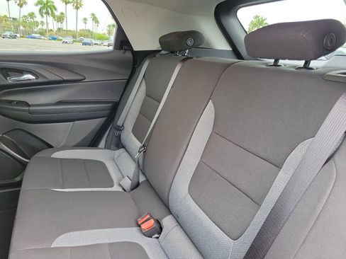 Used 2025 Chevrolet TrailBlazer LT image 13