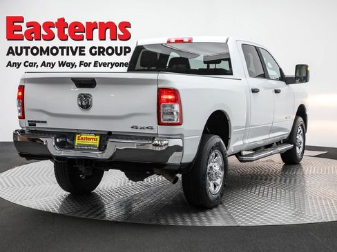 Used 2024 RAM 2500 Big Horn w/ Bed Utility Group image 5