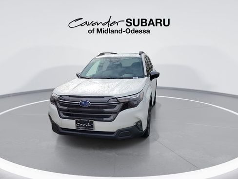 Used 2026 Subaru Forester Premium AWD/4WD image 3