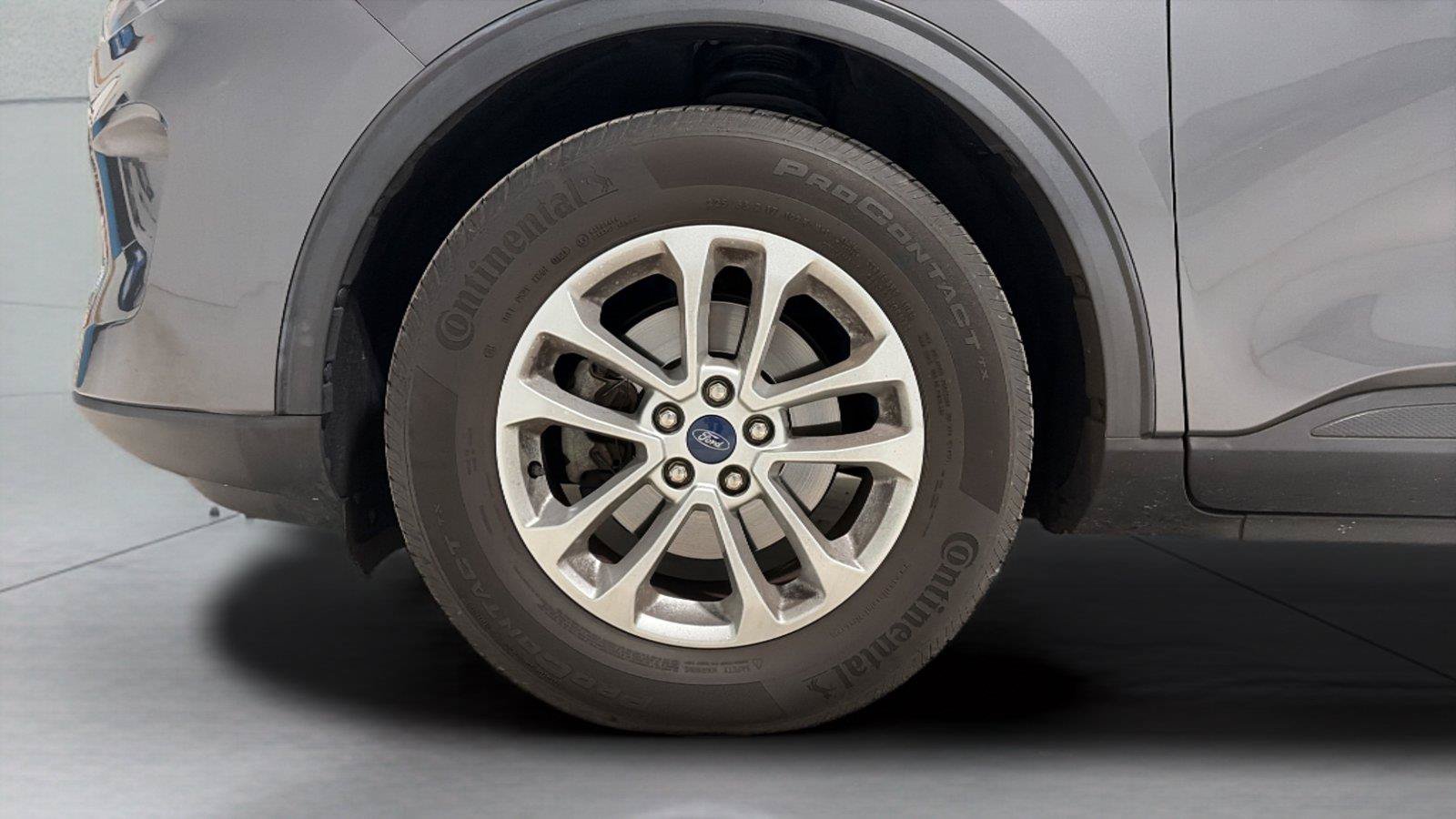Used 2021 Ford Escape SE w/ Cold Weather Package AWD/4WD image 24