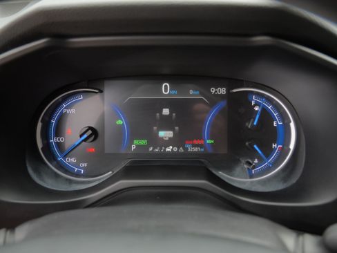 Certified 2025 Toyota RAV4 XLE AWD/4WD image 22