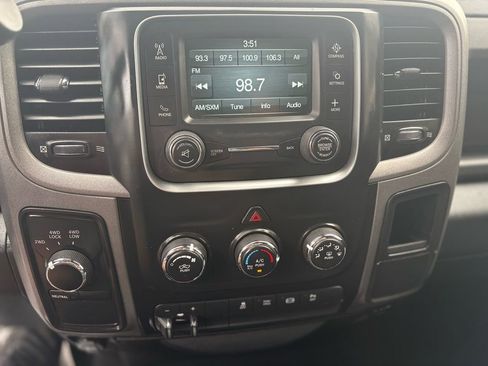 Used 2015 RAM 2500 Tradesman w/ Chrome Appearance Group AWD/4WD image 15