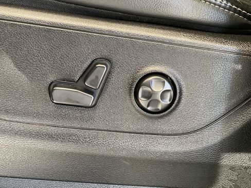 Used 2019 RAM 1500 Sport w/ Level 2 Equipment Group image 15