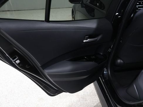 Used 2024 Toyota Corolla SE image 17