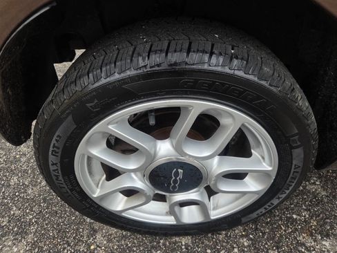 Used 2013 FIAT 500 Pop FWD image 37