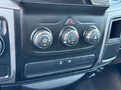 Used 2018 RAM 1500 Tradesman w/ Power & Remote Entry Group RWD image 28