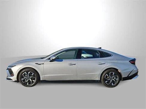 Certified 2025 Hyundai Sonata SEL image 5