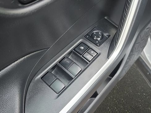 Used 2024 Toyota RAV4 LE image 28