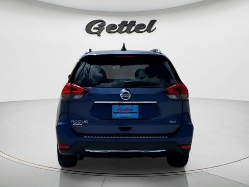Used 2017 Nissan Rogue SV FWD image 6