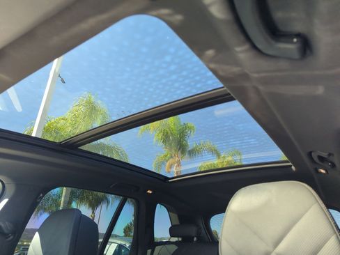 Certified 2024 BMW X5 xDrive40i w/ M Sport Package image 28