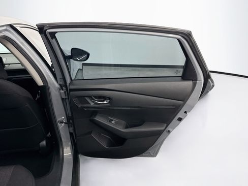 Used 2025 Honda Accord SE image 29