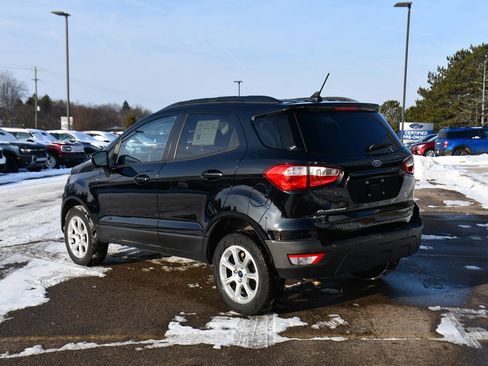 Used 2022 Ford EcoSport SE w/ SE Convenience Package image 4