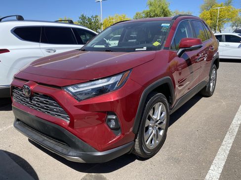 Used 2023 Toyota RAV4 Limited image 5