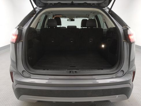 Used 2023 Ford Edge SEL image 29