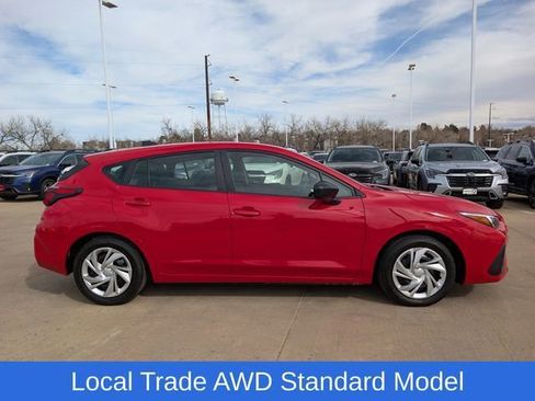 Used 2025 Subaru Impreza 2.0i image 2