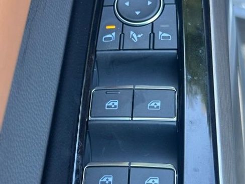 New 2025 Nissan Pathfinder Platinum w/ Lighting Package (N92) image 14