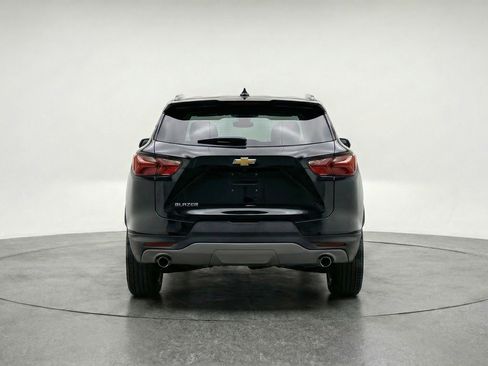 Used 2025 Chevrolet Blazer LT image 7