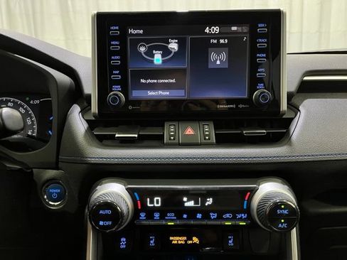 Used 2019 Toyota RAV4 XSE AWD/4WD image 19