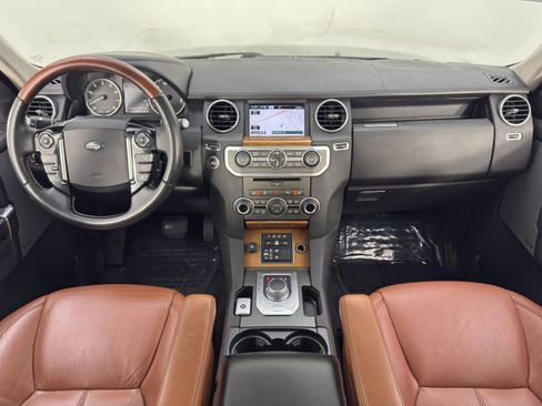 Used 2016 Land Rover LR4 HSE LUX image 12