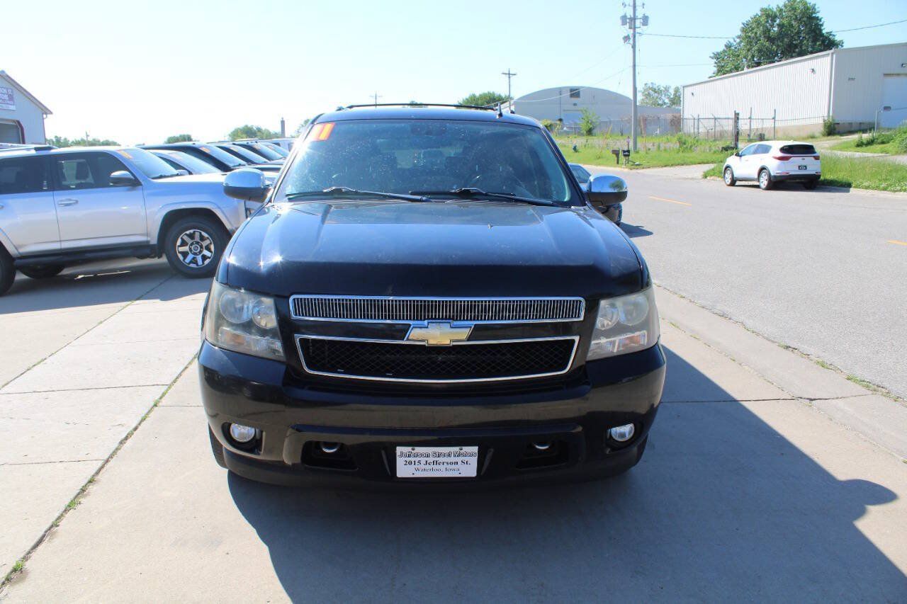 Used 2011 Chevrolet Suburban LTZ AWD/4WD image 2
