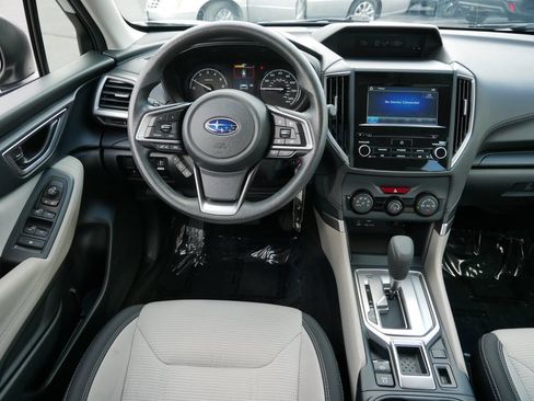 Used 2021 Subaru Forester AWD/4WD image 12