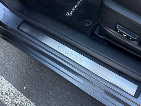 Used 2013 Lexus ES 350 w/ Luxury Pkg image 29