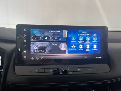 Used 2025 Nissan Rogue Platinum AWD/4WD image 66