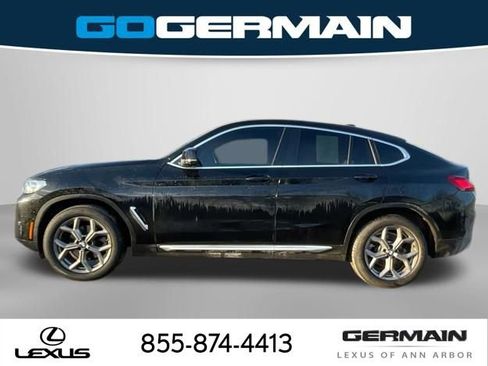 Used 2022 BMW X4 xDrive30i w/ Premium Package 2 image 3