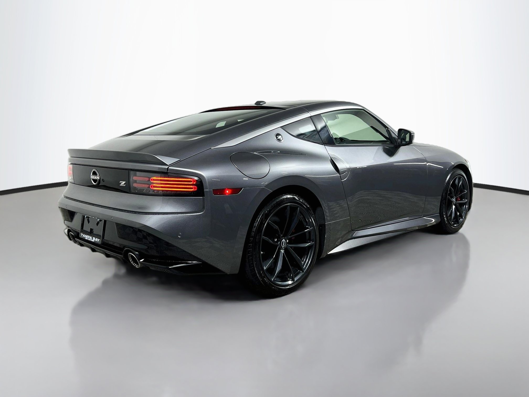 Used 2025 Nissan Z Performance w/ Floor Mat Package RWD image 4